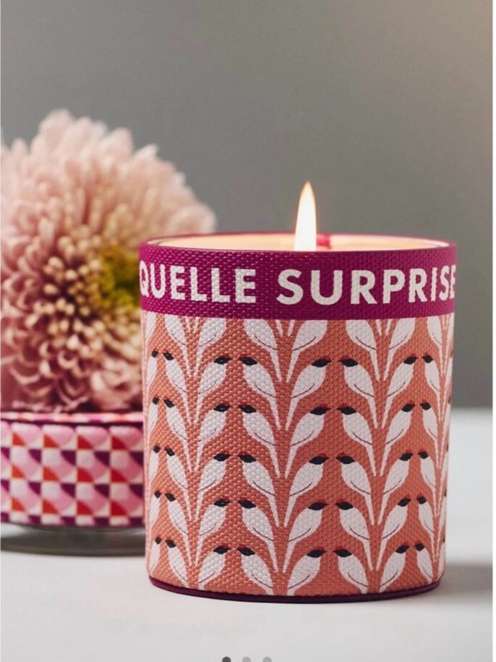 Anthropologie Emi Fresh White Cashmere & Musk Glass Candle-New